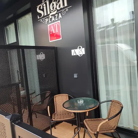 Silgar Plaza Ξενοδοχείο με διαμερίσματα 4*