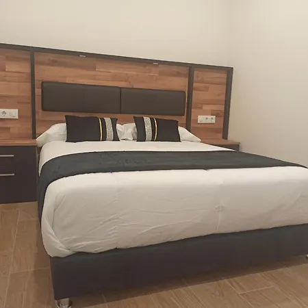 Silgar Plaza アパートホテル