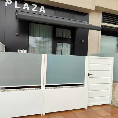 Ξενοδοχείο με διαμερίσματα Silgar Plaza 4*