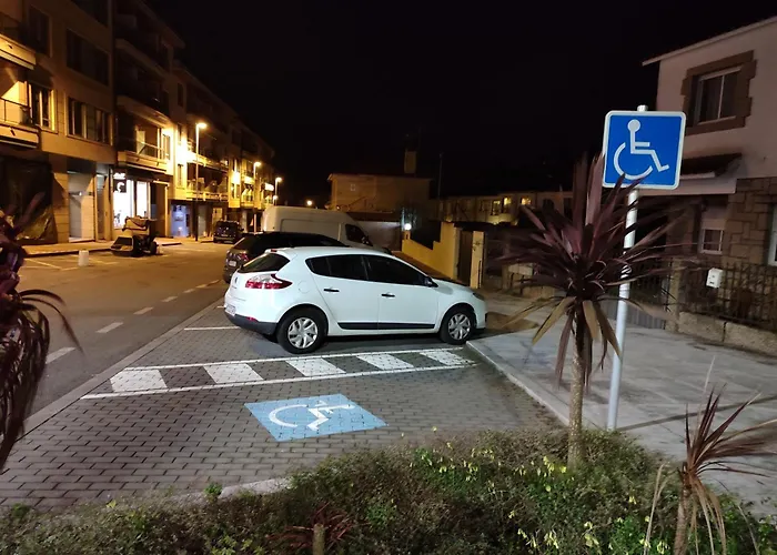 Ξενοδοχείο με διαμερίσματα Silgar Plaza 4*