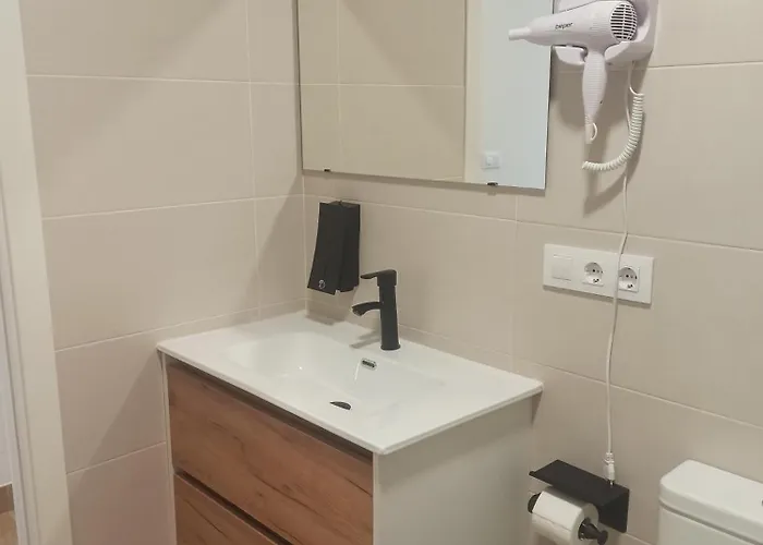 Ξενοδοχείο με διαμερίσματα Silgar Plaza